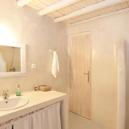 Mykonos Endless Sea Villa